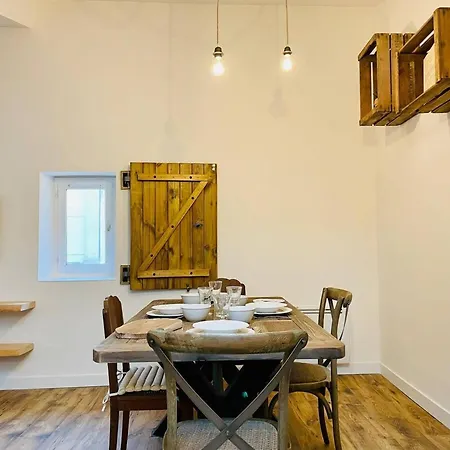 Le Boudoir De Thais לה רושל