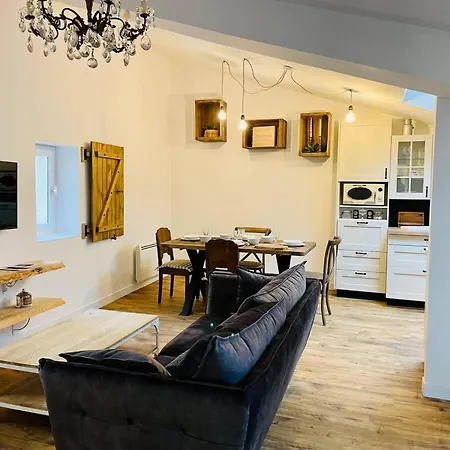 דירה Le Boudoir De Thais לה רושל